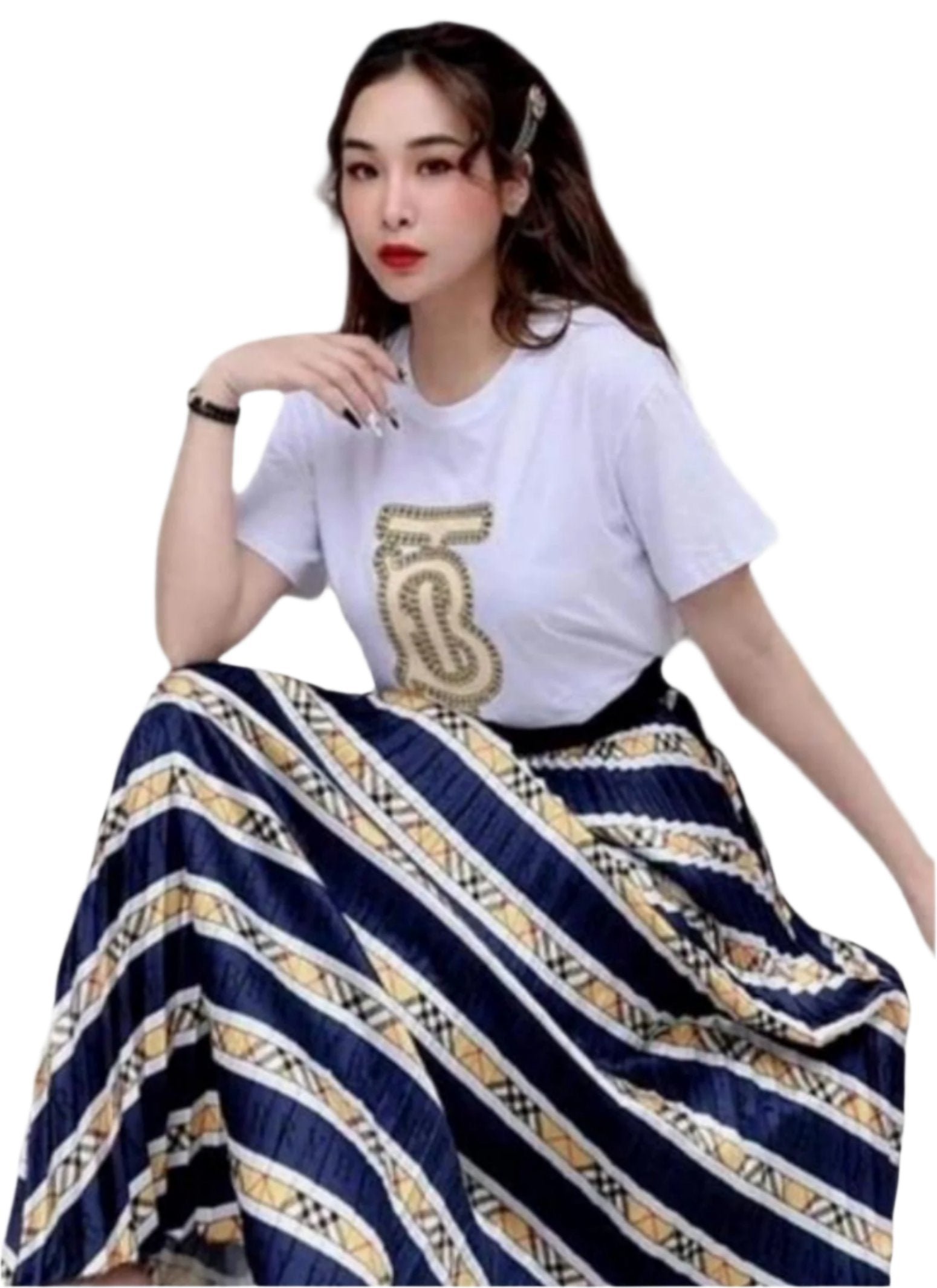 Chic Two Pieces T-Shirt & Long Pleated Skirt Set