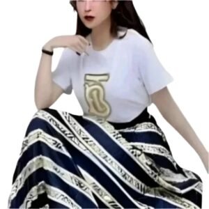 Chic Two Pieces  T-Shirt & Long Pleated Skirt Set