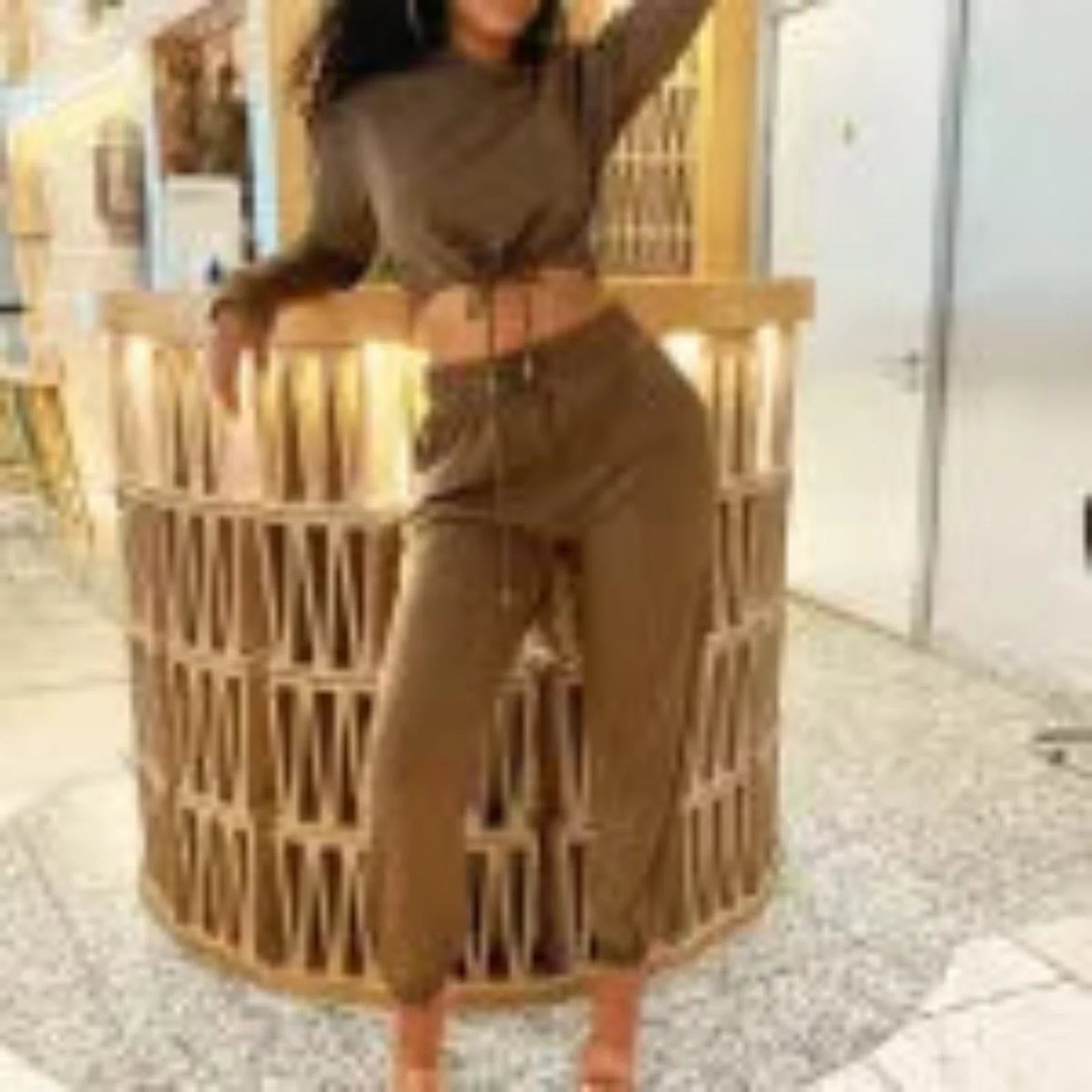 CROPPED HOODIE JOGGER LOUNGE SET - Image 8